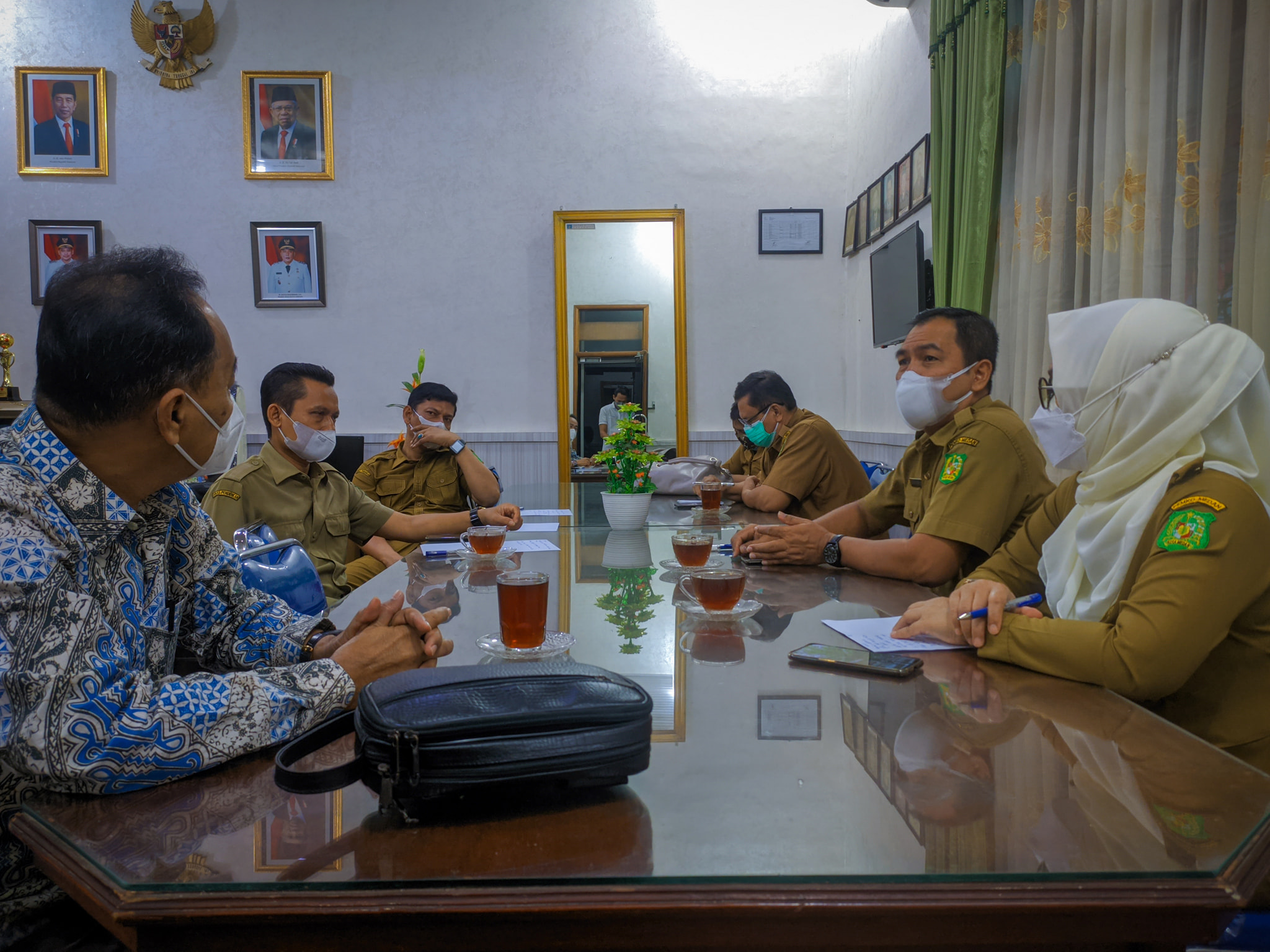 TIM JARLIT BIDANG PENDIDIKAN BALITBANG ADAKAN KUNJUNGAN KERJA KE DINAS PENDIDIKAN KOTA MEDAN